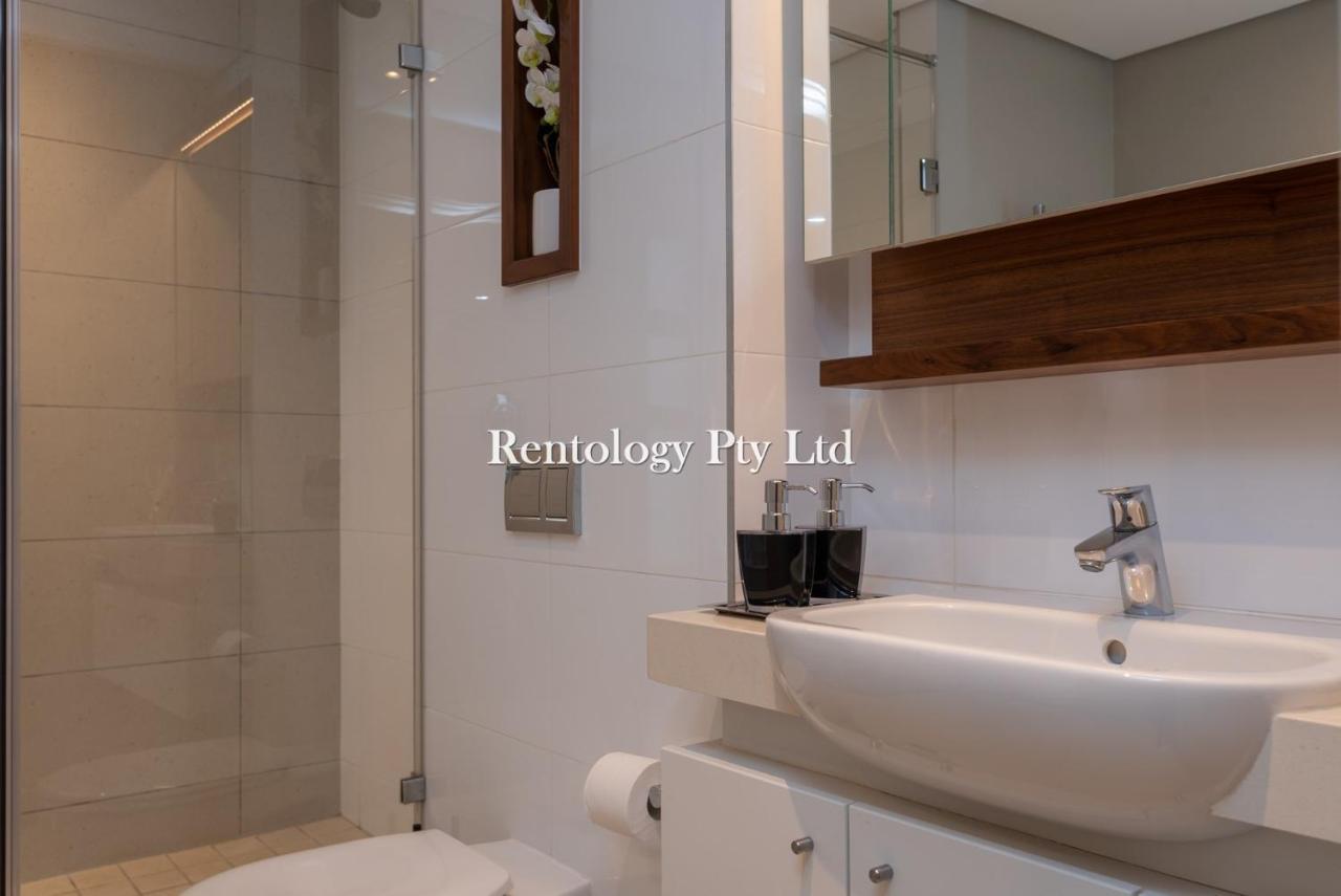 Striking 2 Bed Zimbali Sea-view Apartment